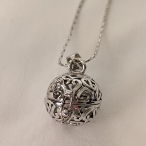 Cookie Lee Silver Tone Aromatherapy Round Orb Locket Pendant Necklace